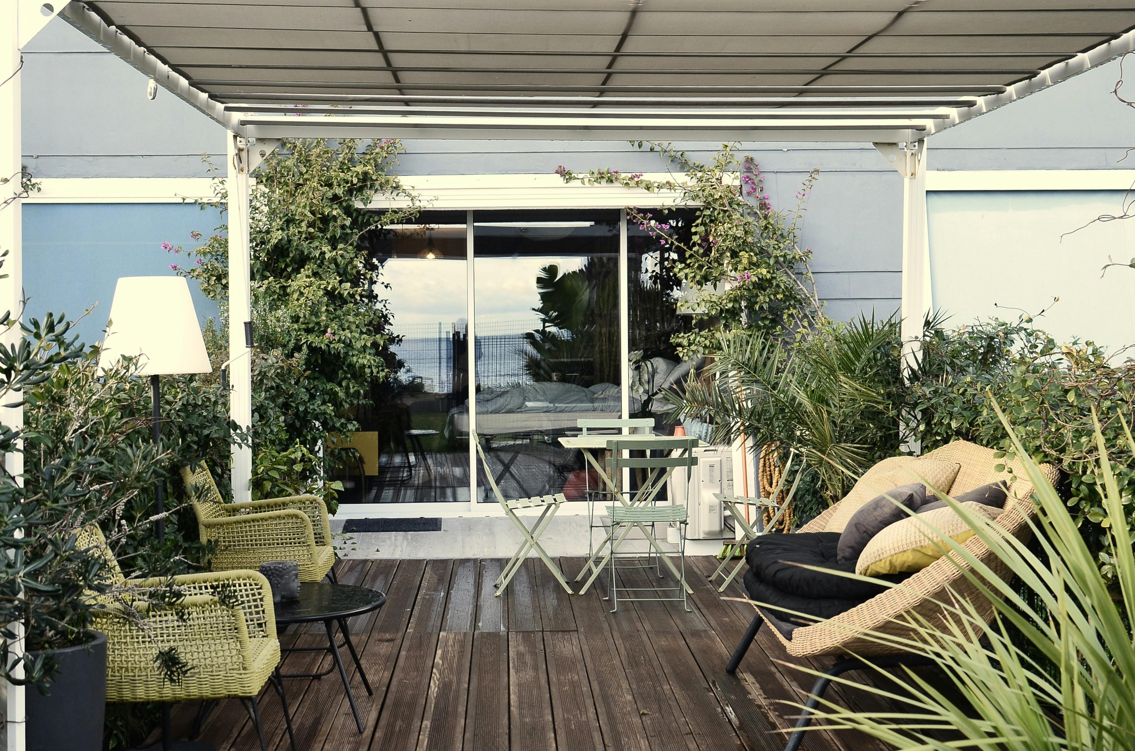 Die Terrasse als Wohnzimmer im Freien – Worauf kommt es bei der Gestaltung an?